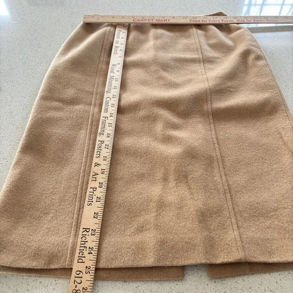 Talbots Pencil Skirt Women's Sz 8 Petite Tan Camel Hair Fitted Classic Secretary - Picture 9 of 12